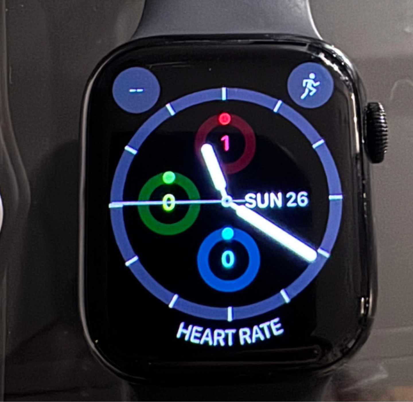Apple watch series 7 - 41mm - photo 2