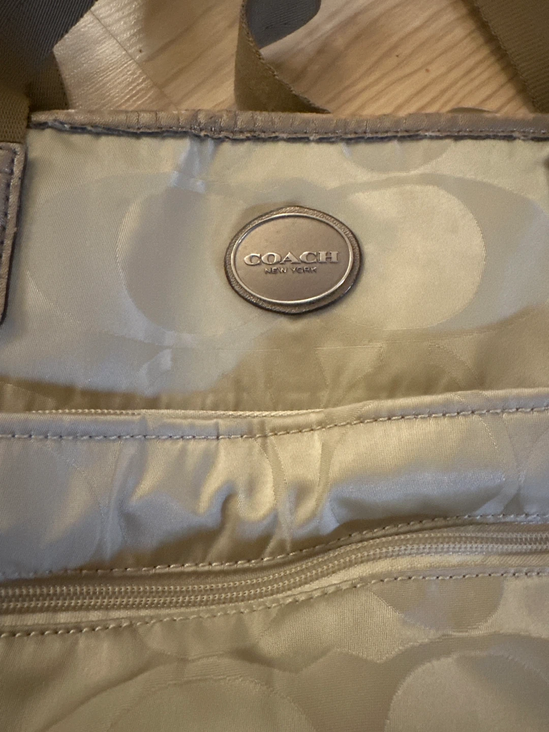 Coach Diaper Bag - photo 2