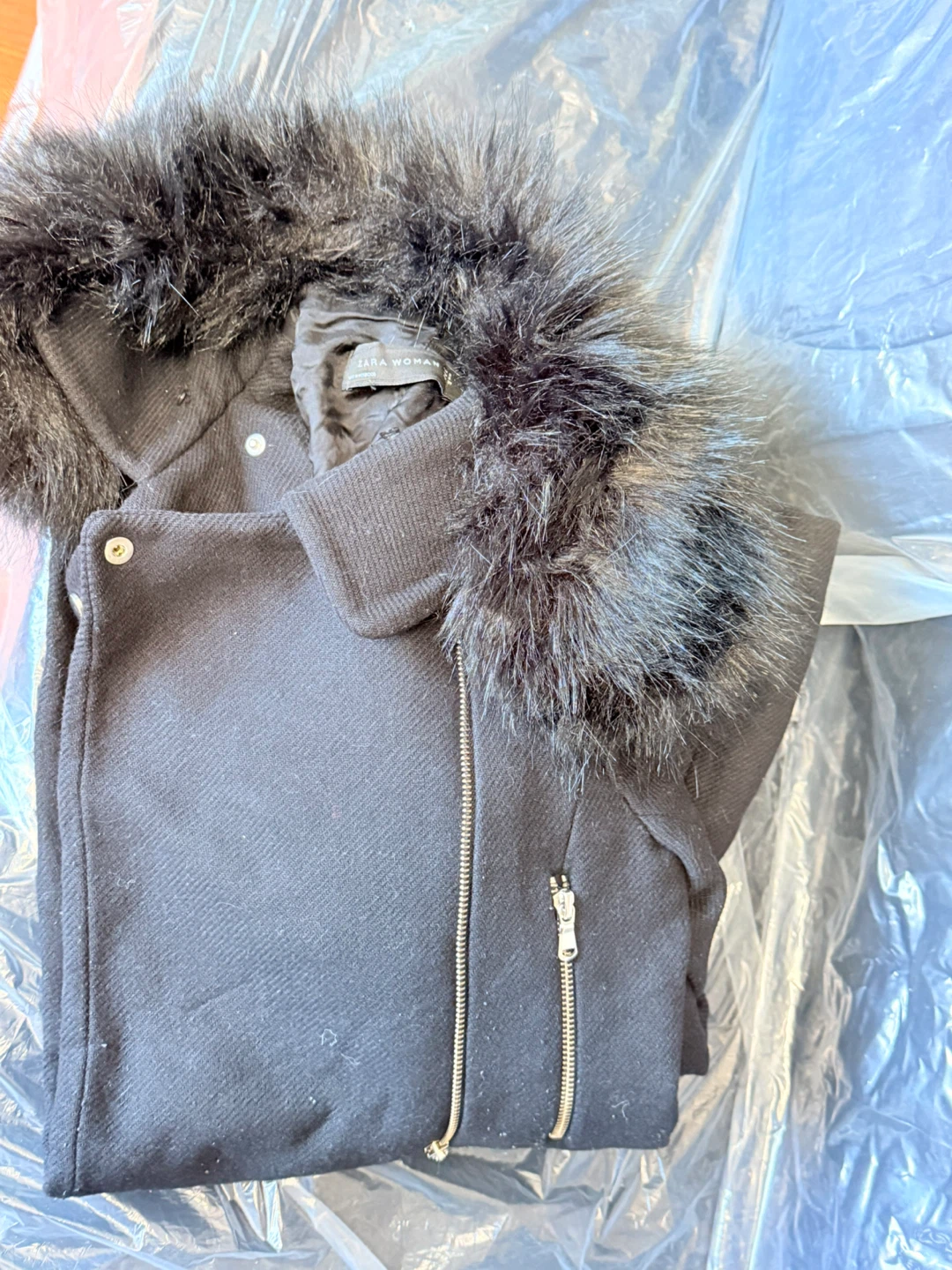 Zara Woman Black Faux Fur Collar Jacket - photo 2