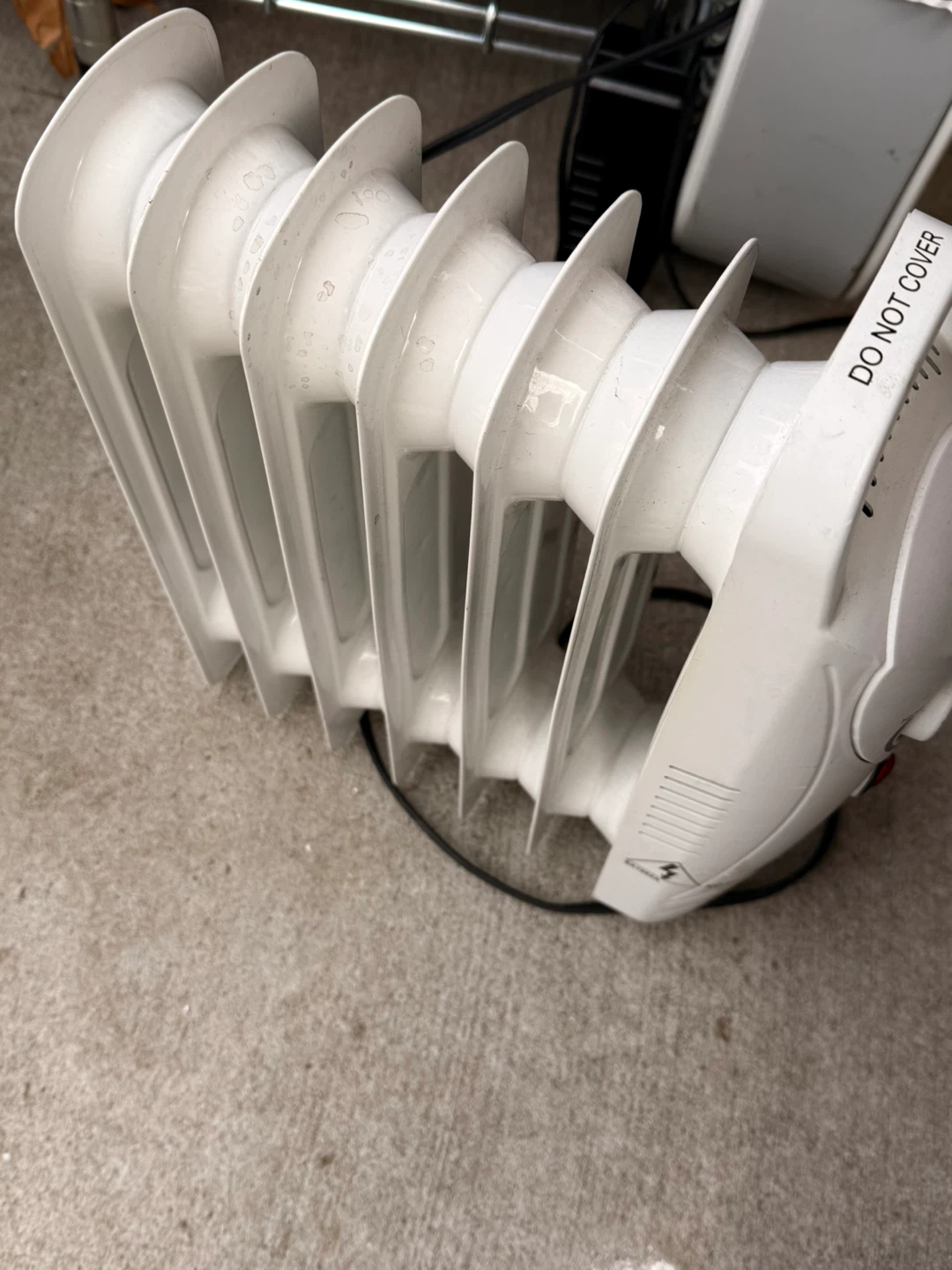 White Oil-Filled Radiator Heater - photo 2