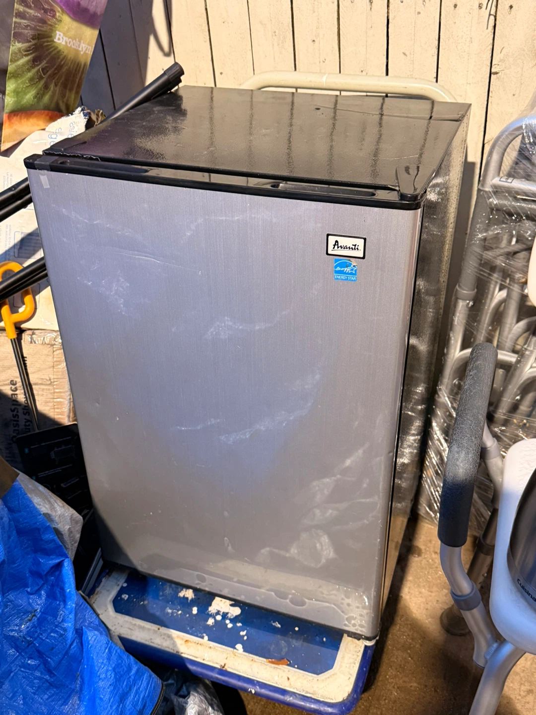 Avanti Compact Refrigerator
