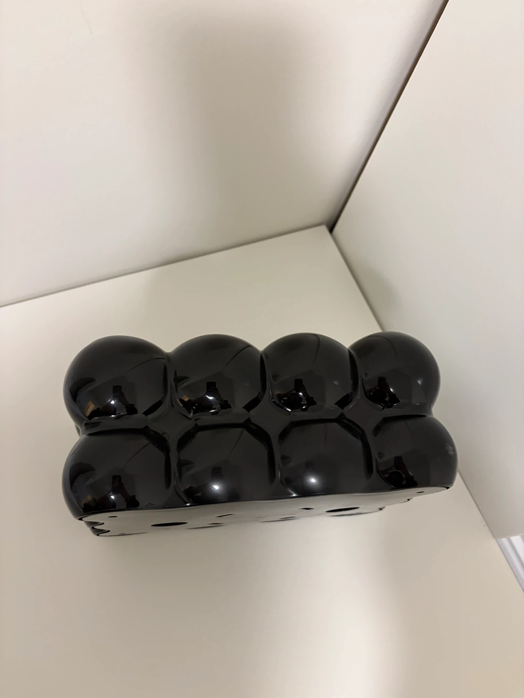 black tissue box - photo 4