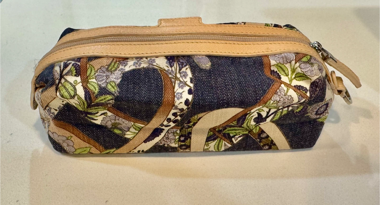 Salvatore Ferragamo Cosmetics Pouch_Authentic_NWT - photo 2