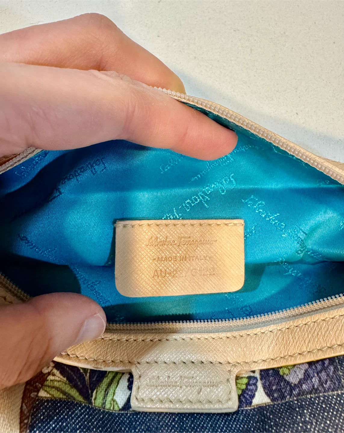 Salvatore Ferragamo Cosmetics Pouch_Authentic_NWT - photo 5