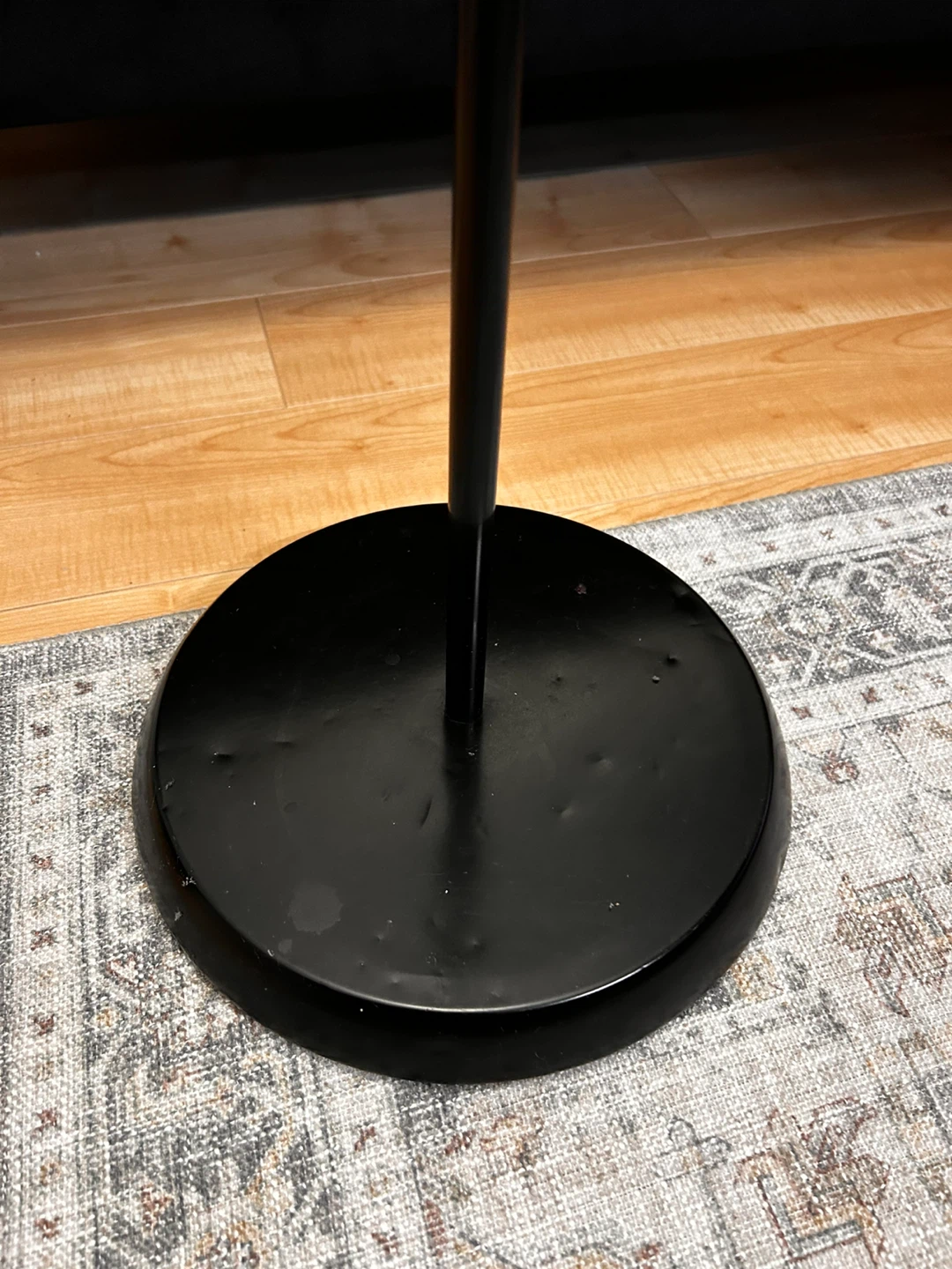 Black Floor Lamp - photo 2