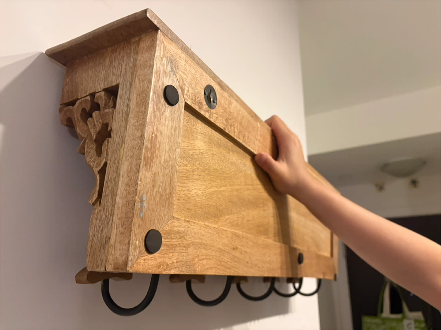 Wooden Coat Rack with Shelf - photo 3