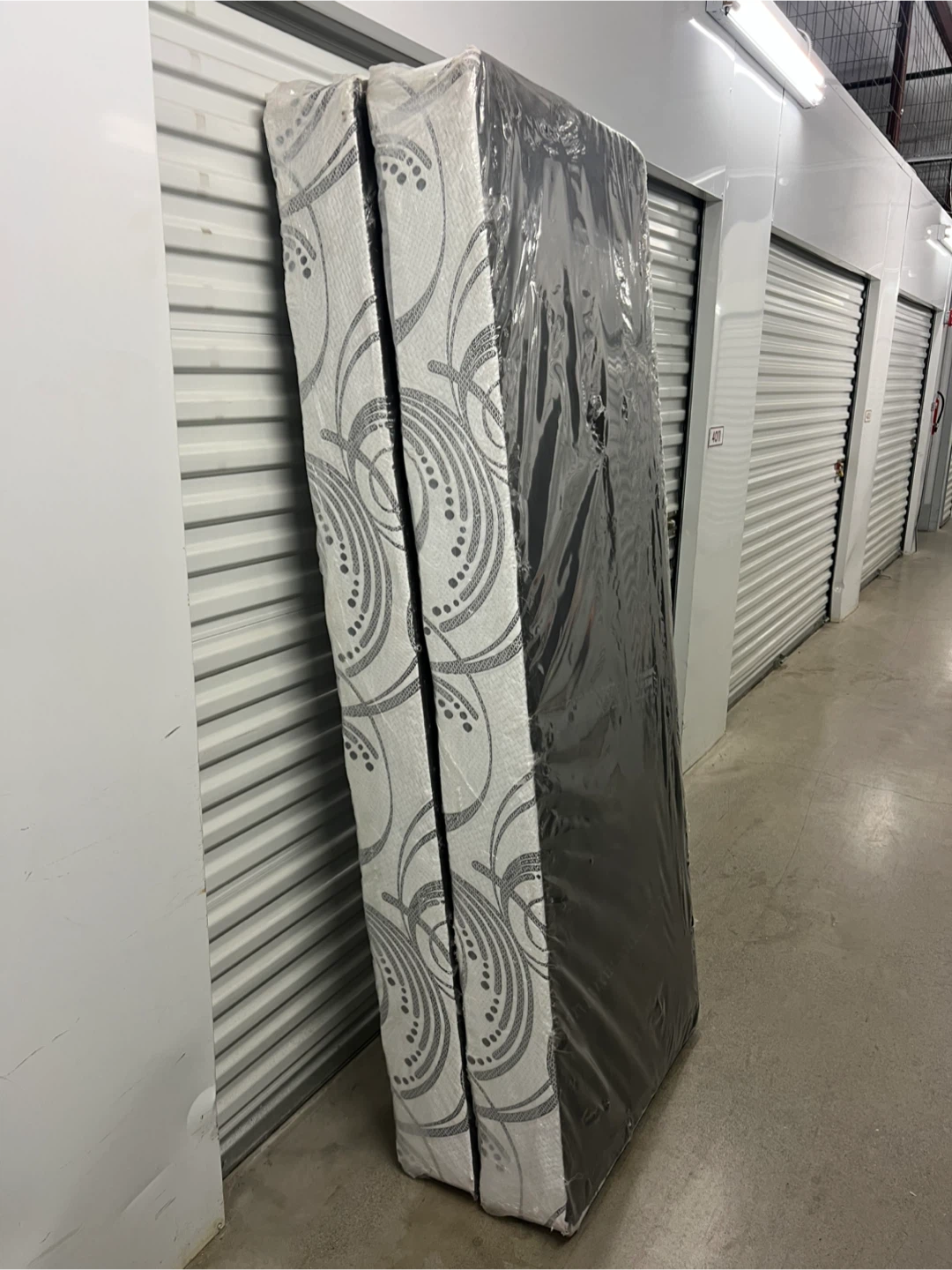QUEEN SIZE SPLIT BOX SPRINGS - photo 4