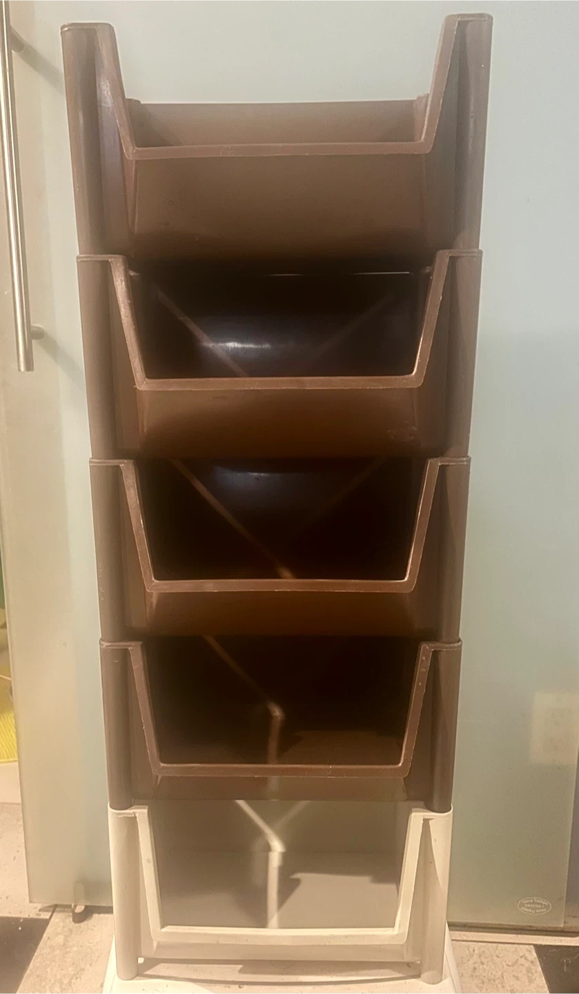 5 Stackable Storage Bins