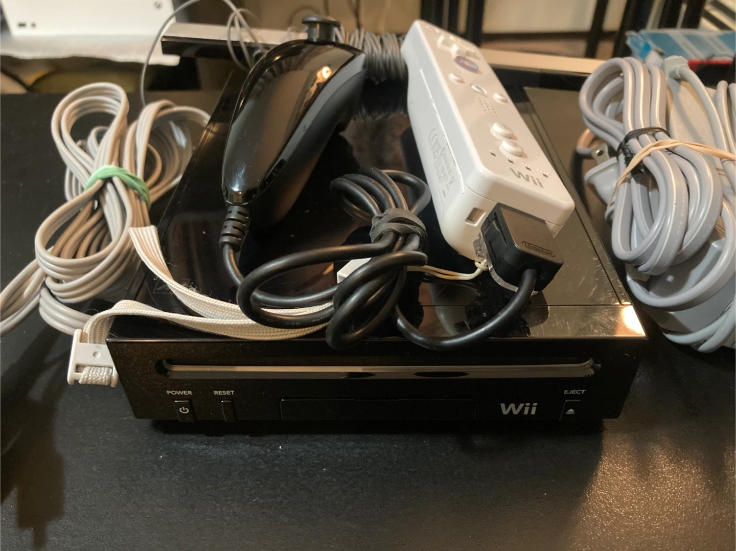 Nintendo Wii Console with Accessories - photo 2