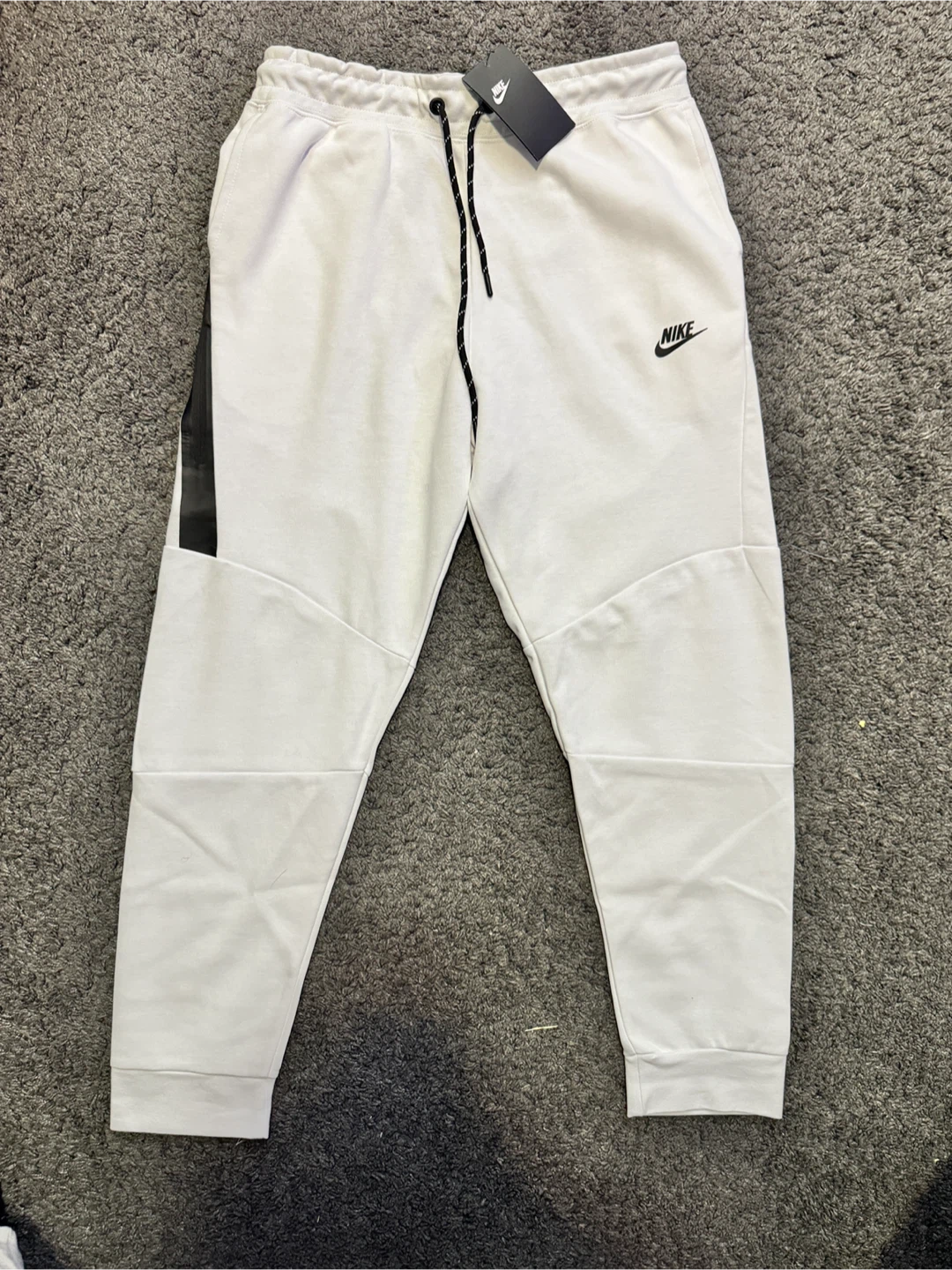 New Nike Tech Fleece Pants - White
