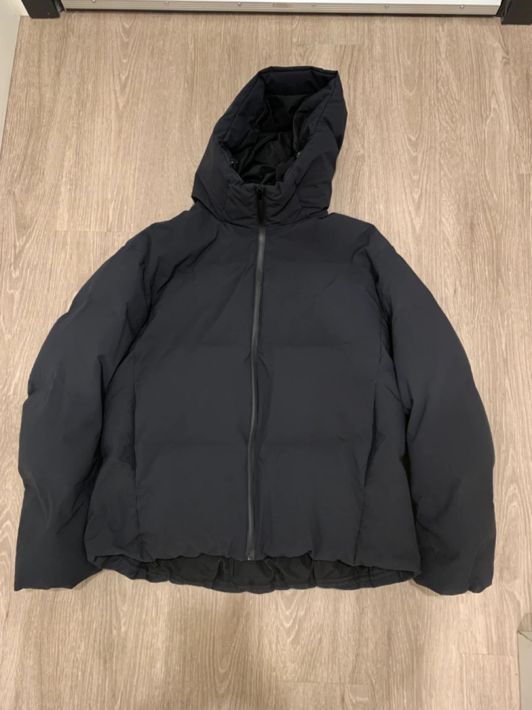 Uniqlo Black Padded Down Jacket - Size Large