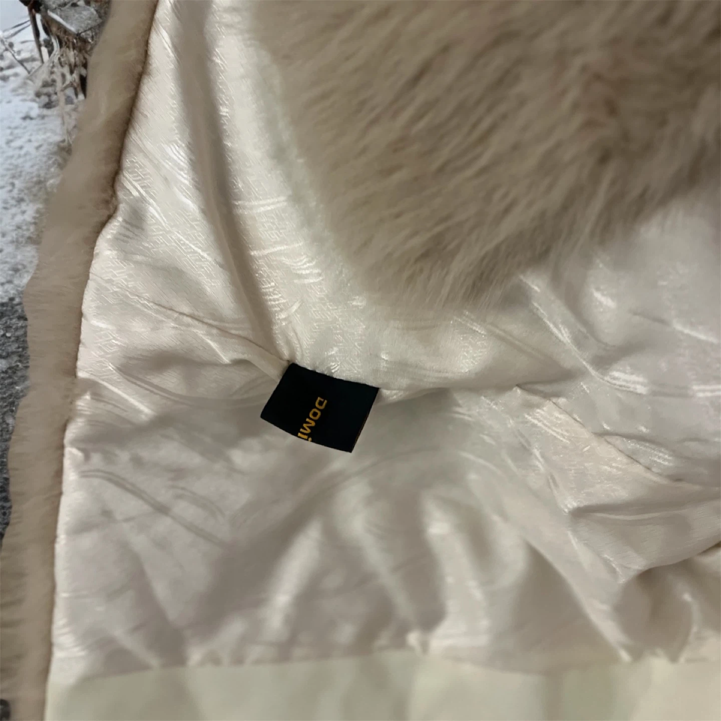 DOMI RIGE  Fur Coat - Size M - photo 3