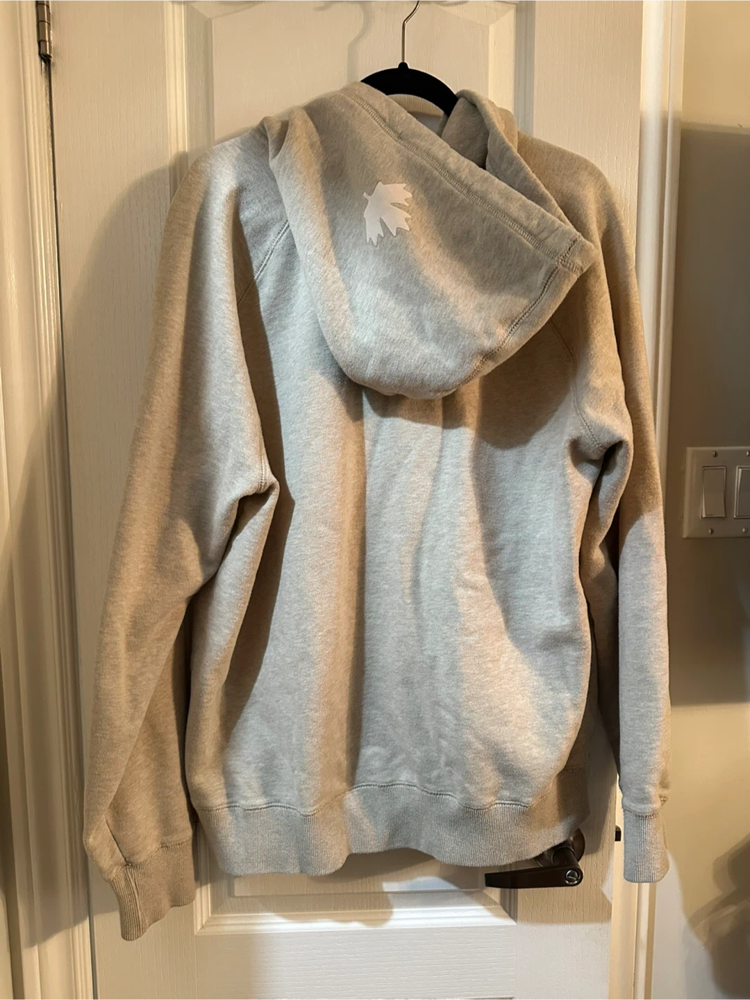 Roots Full Zip Hoodie - Size XL - photo 3