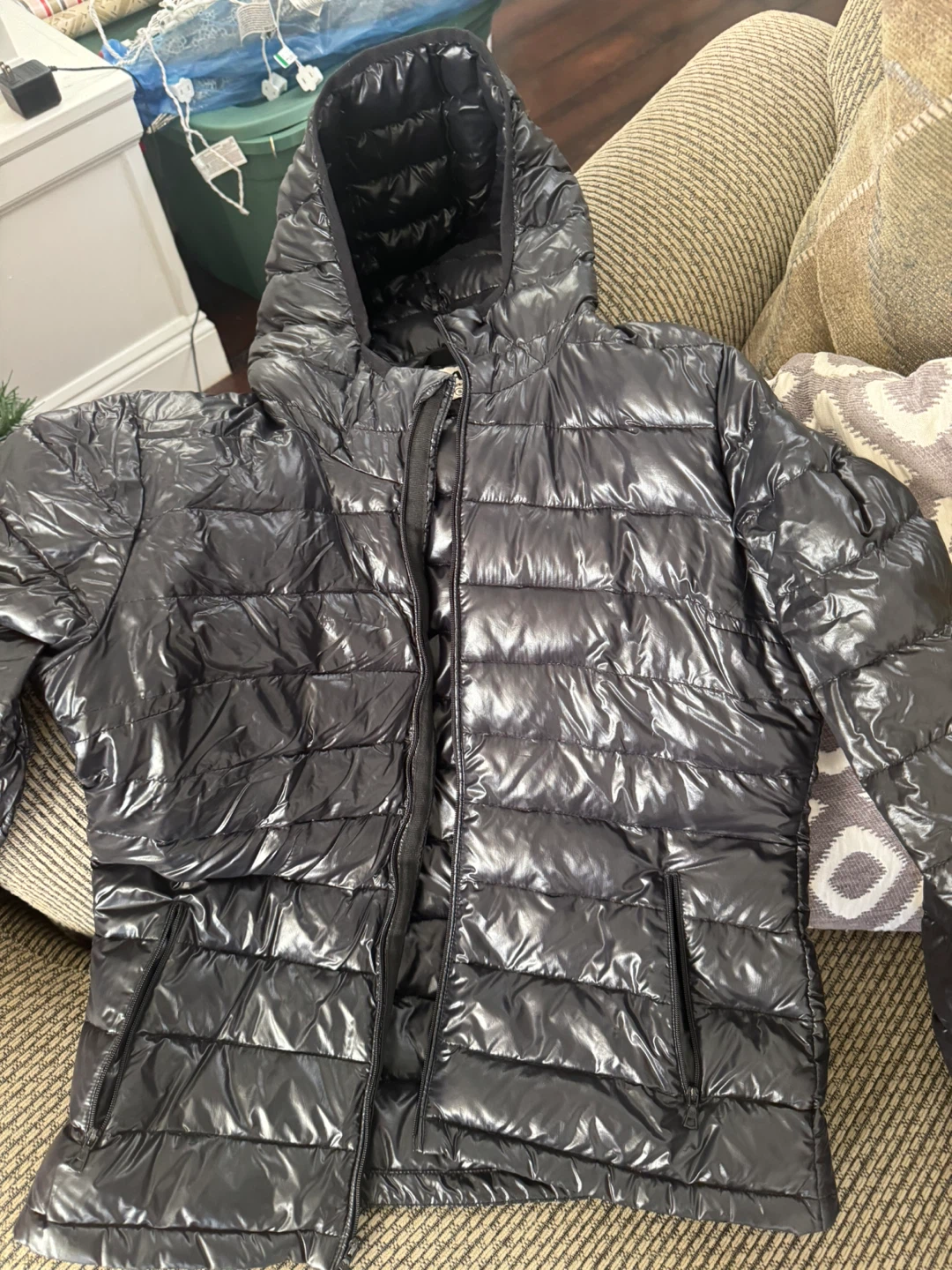 TNA Sportswear Black Puffer Jacket - Size S