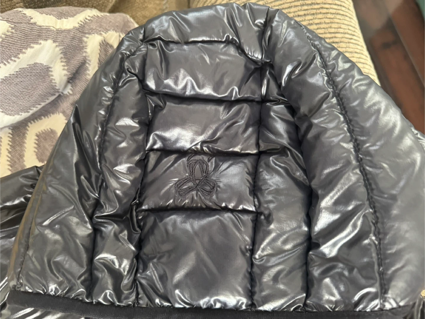 TNA Sportswear Black Puffer Jacket - Size S - photo 3