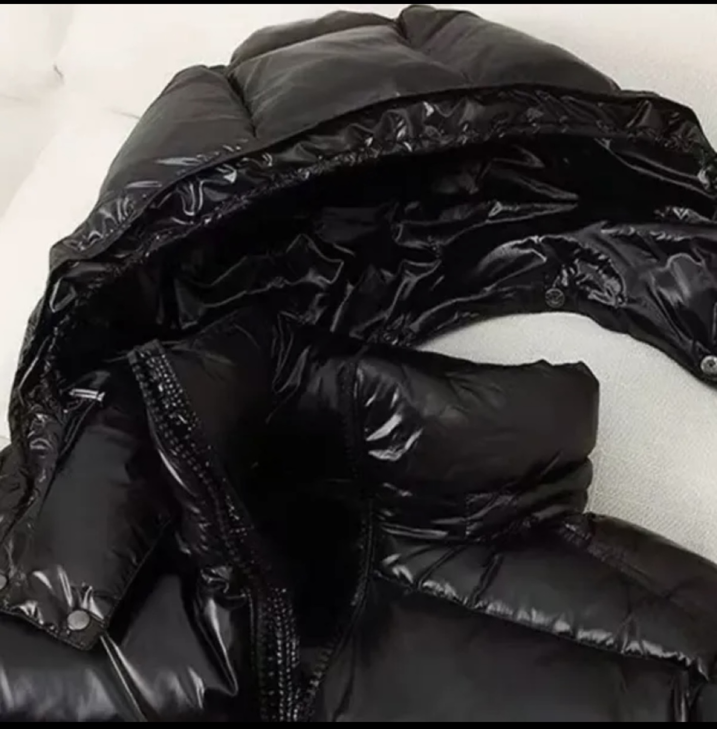 Moncler Black Padded Down Jacket - photo 2