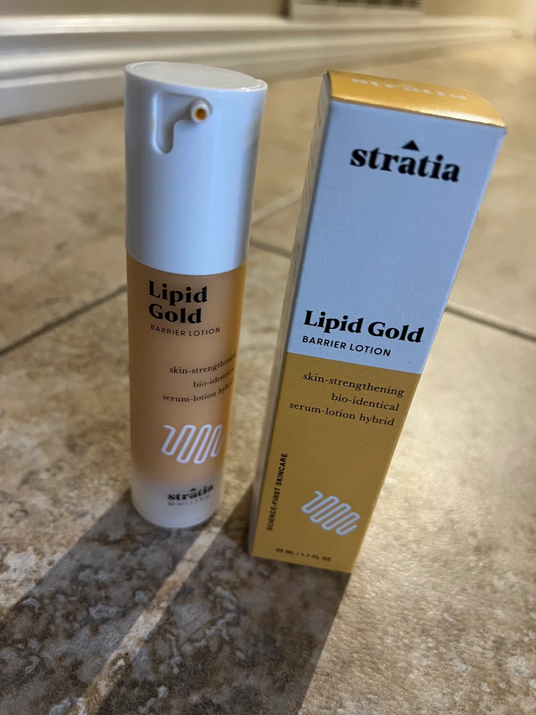 Stratia Lipid Gold (Moisturizer)