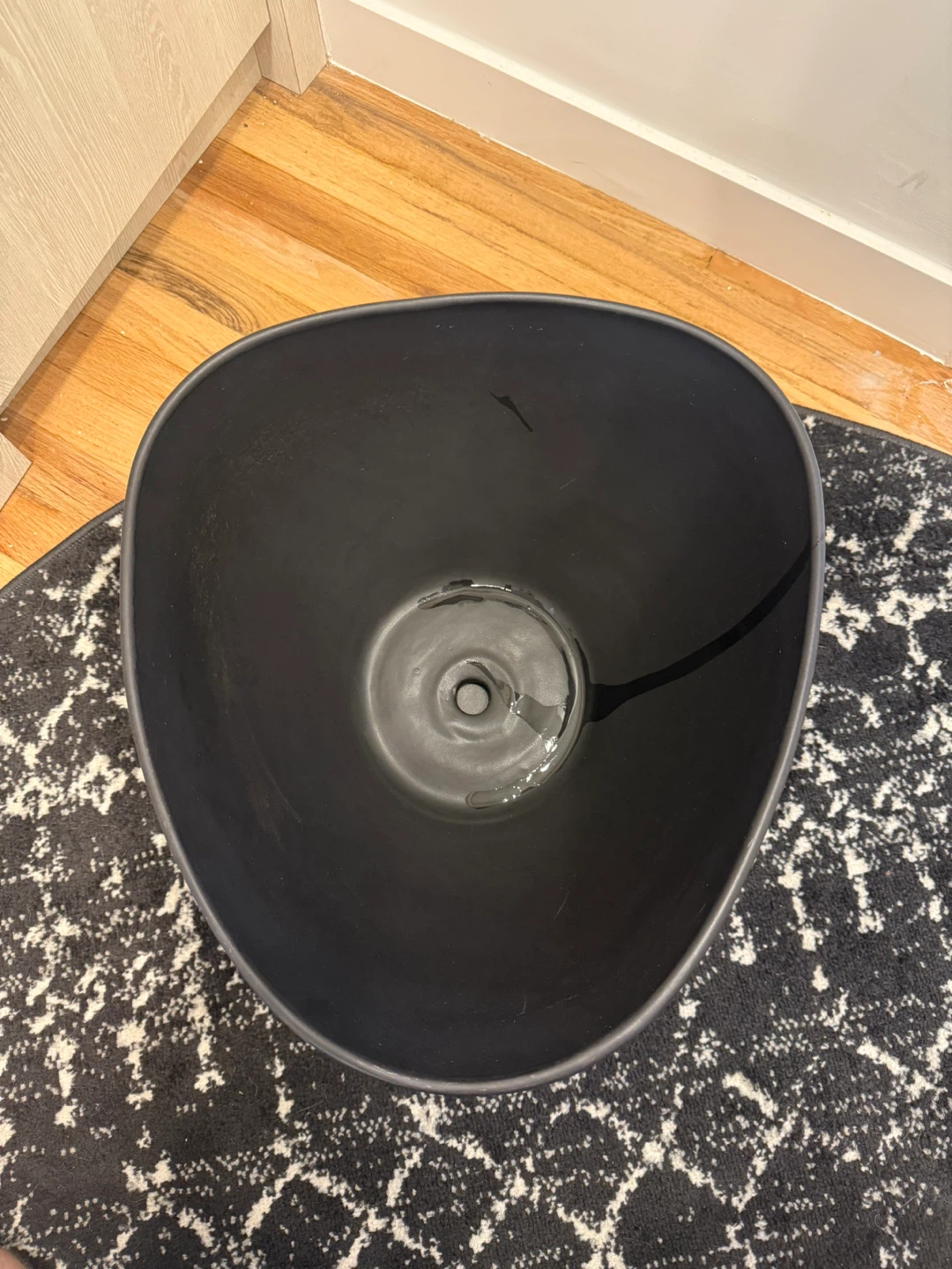 IKEA BIGARRÅ Black Indoor/Outdoor Planter and Saucer - photo 3