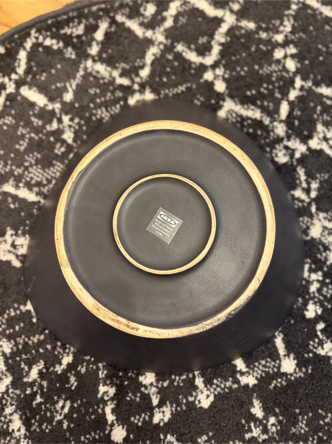 IKEA BIGARRÅ Black Indoor/Outdoor Planter and Saucer - photo 4