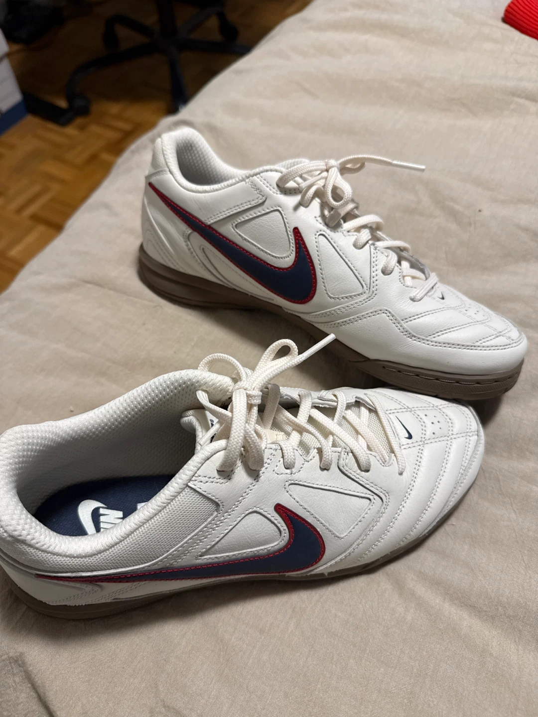Nike Gato Leather Shoes - Size 9.5 - photo 2