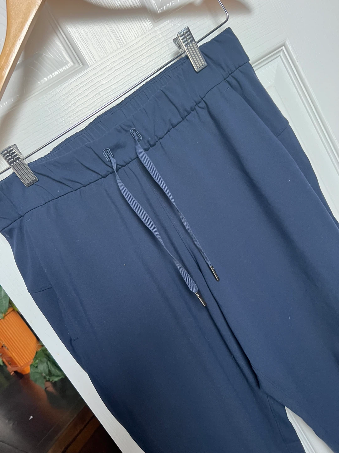 Lululemon Jogger Pants, Size 6, Navy Blue - photo 2