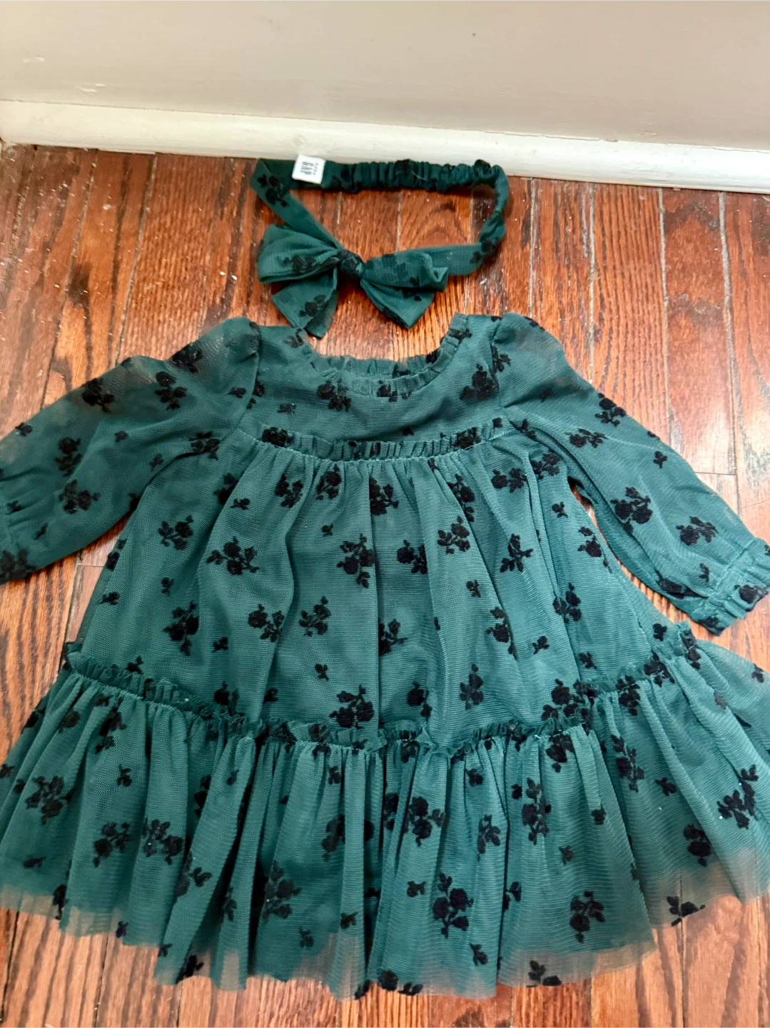 Holiday Dress and Skirt Set - photo 2