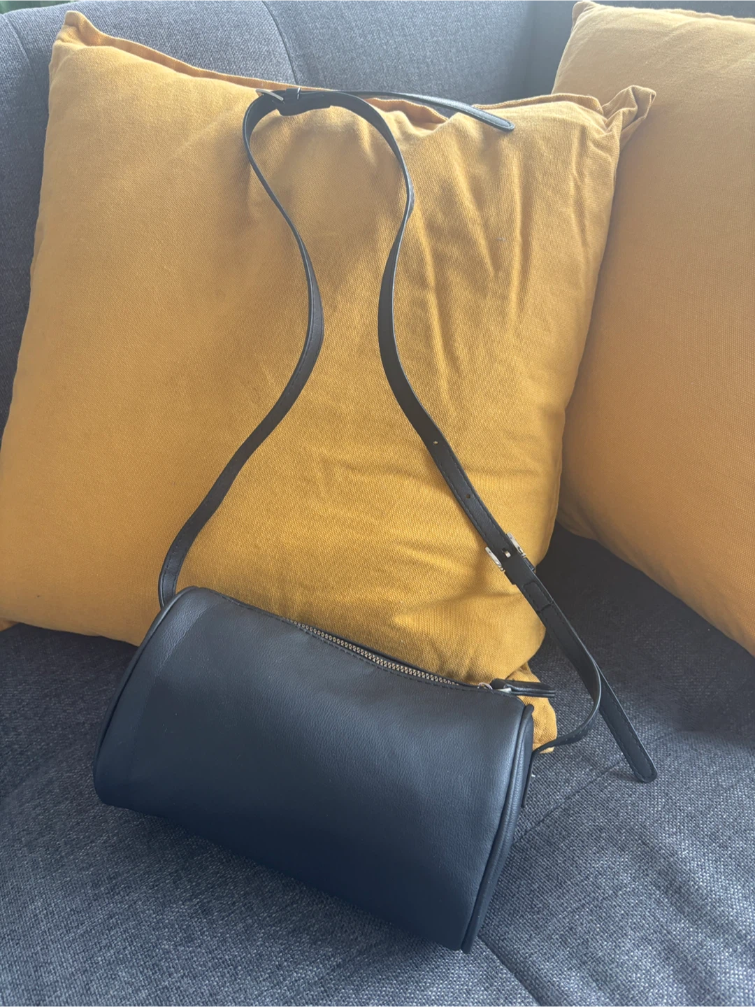 The row '90s leather inspired shoulder bag, black purse - photo 4