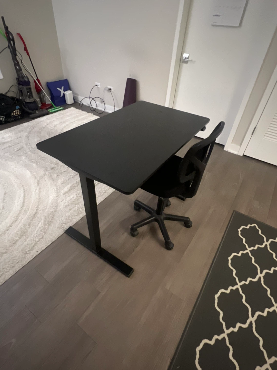 Black Adjustable Standing Desk