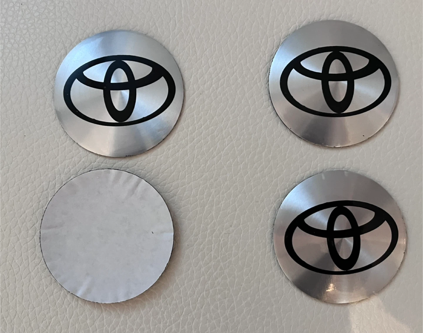 # gifting ** Free ** Toyota stickers - photo 2