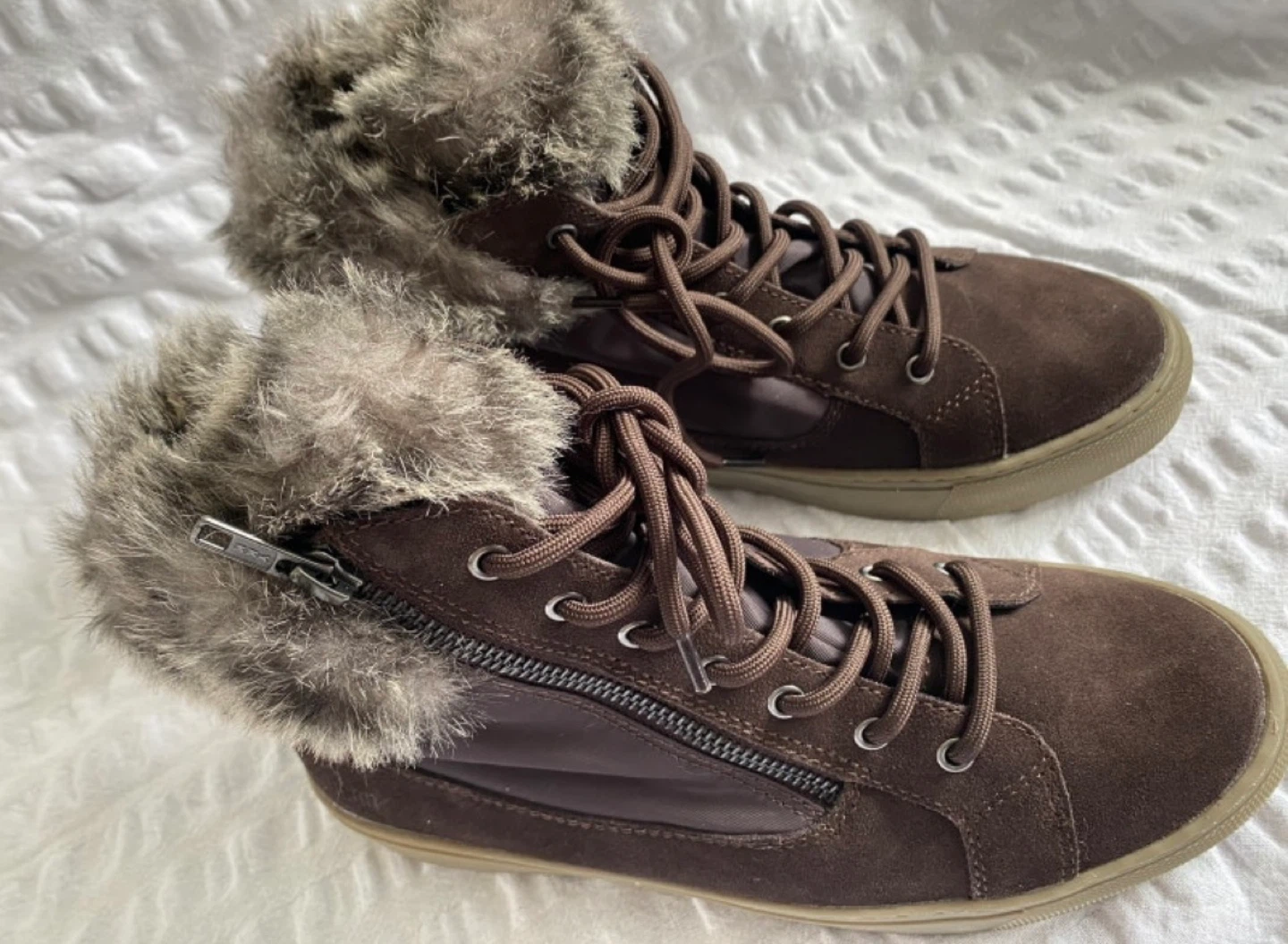 Women’s Brown Suede Cougar Winter Boots *New - photo 2