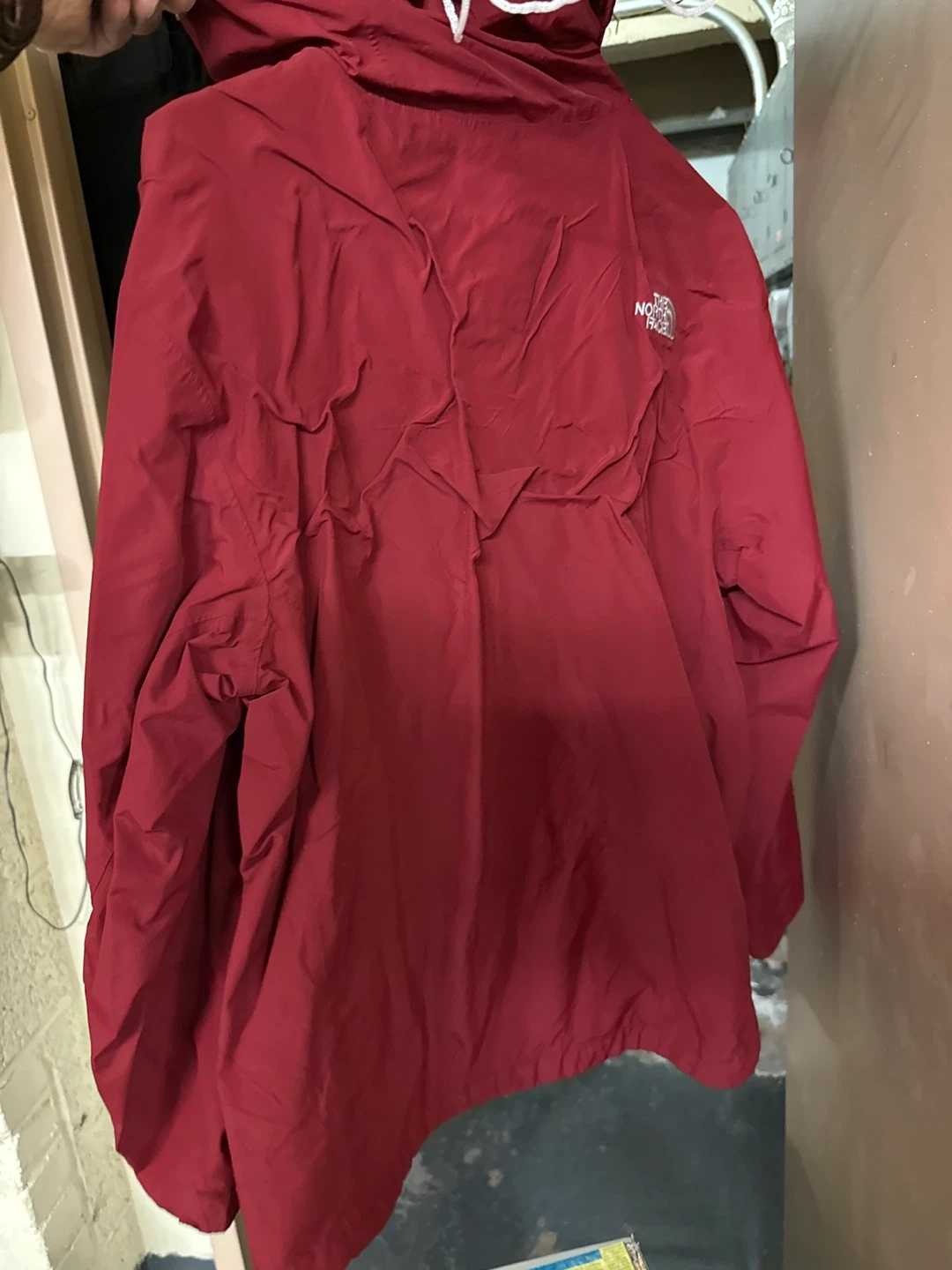 The North Face Red Jacket, Size M - photo 3