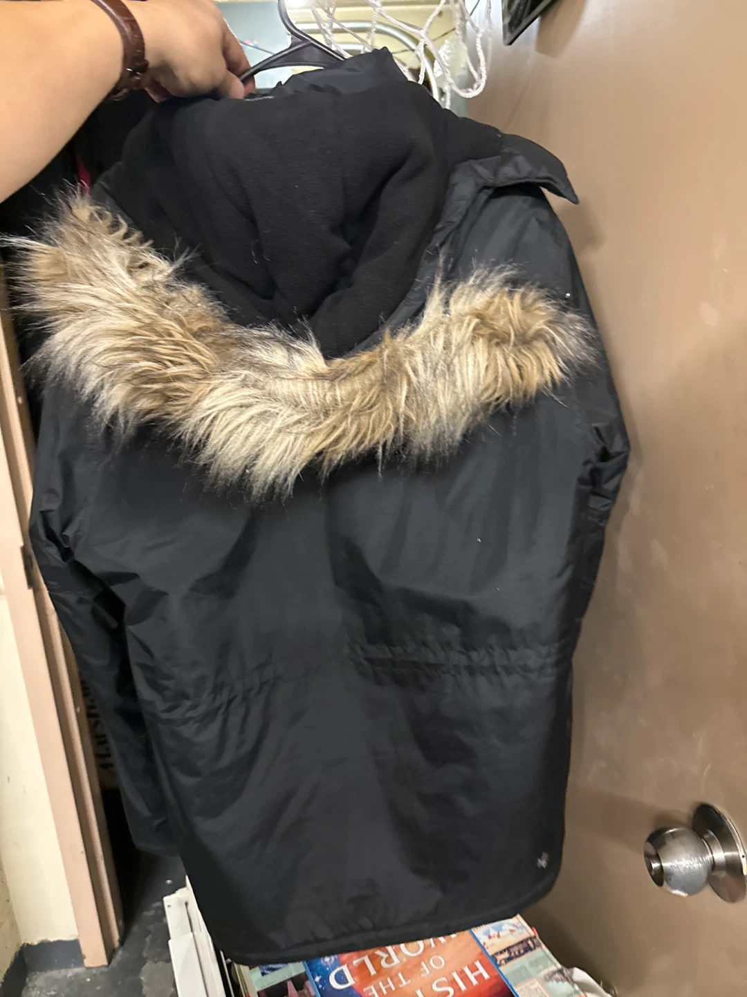 Swisstech Black Winter Jacket Size S - photo 3