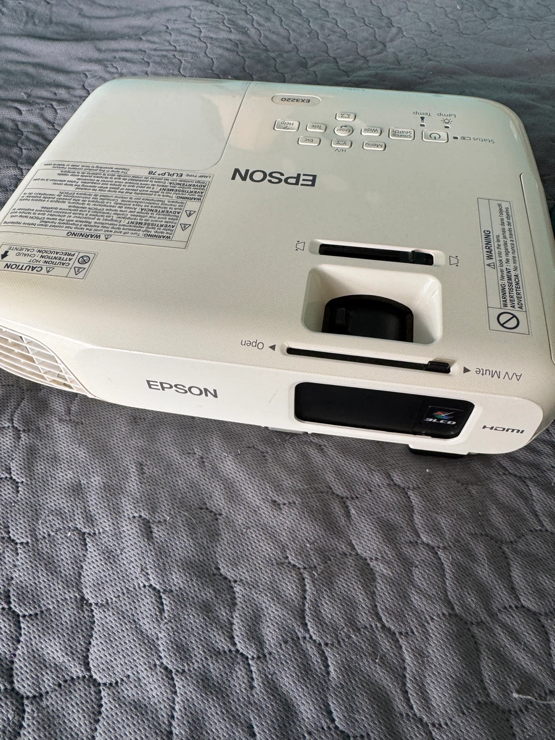 Epson EX3220 LCD Projector