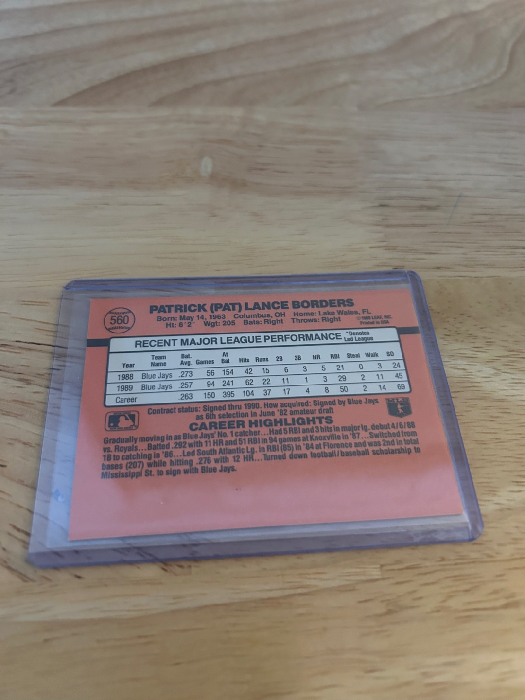 Pat Borders autographed 1990 Donruss Baseball Card - photo 2