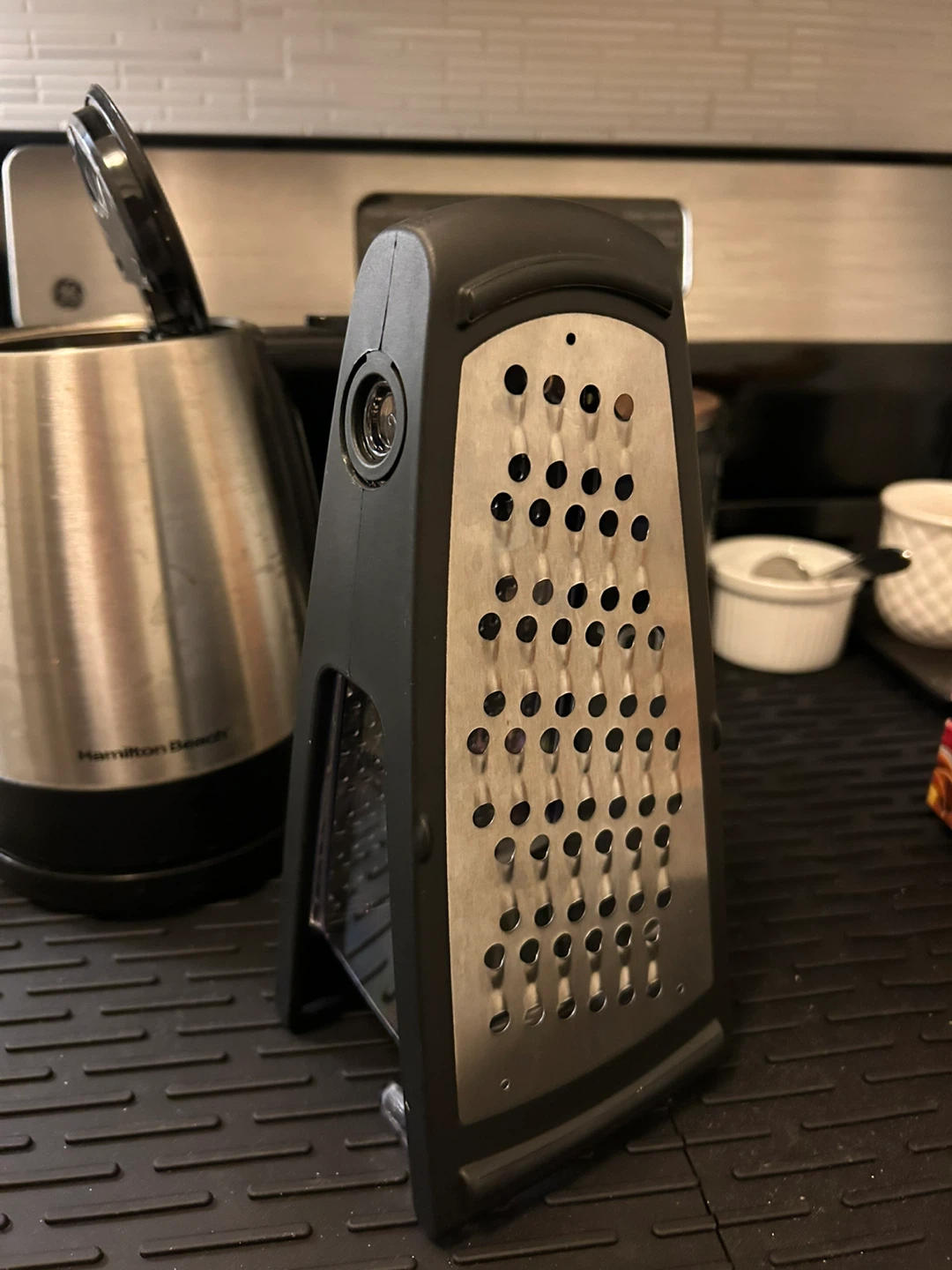IKEA Grater with container - photo 2