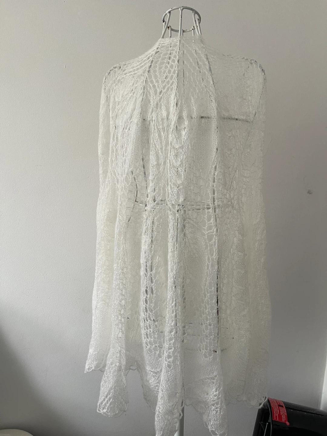 White Lace Shawl - photo 3
