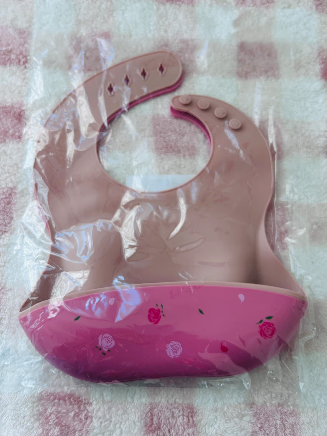 Baberos de silicona- Rosado y beis