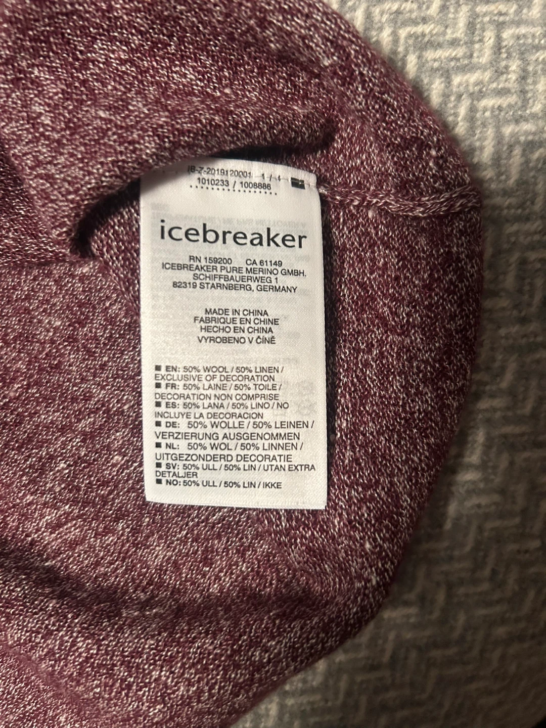 Icebreaker Short Sleeve - SMALL - photo 3