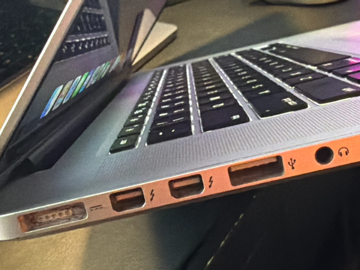 Apple MacBook Pro (Retina, 15-inch, Mid 2015) - photo 4