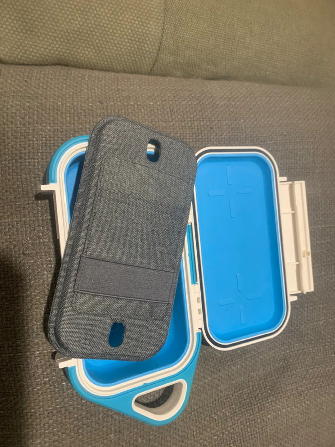 Pelican Personal Utility Ruck Case - Grey/Blue - photo 2