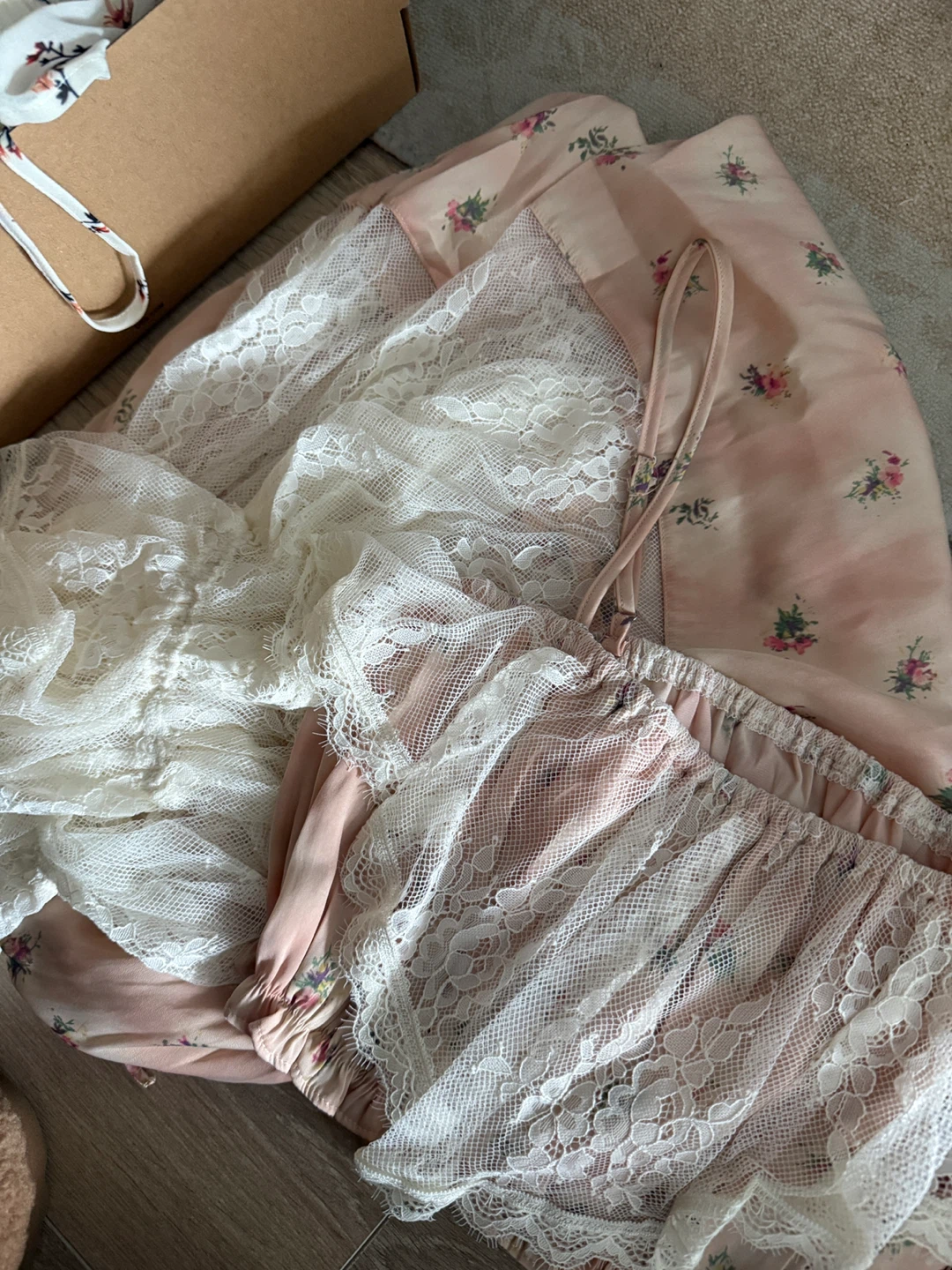 Pretty Peach Floral Lace Set - Size S - photo 5