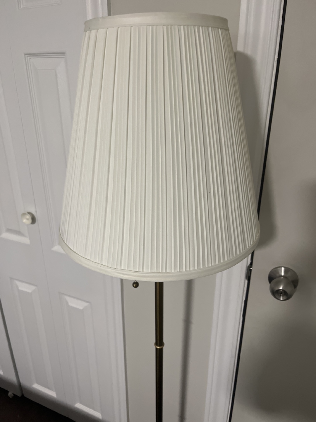 Vintage Floor Lamp in excellent condition