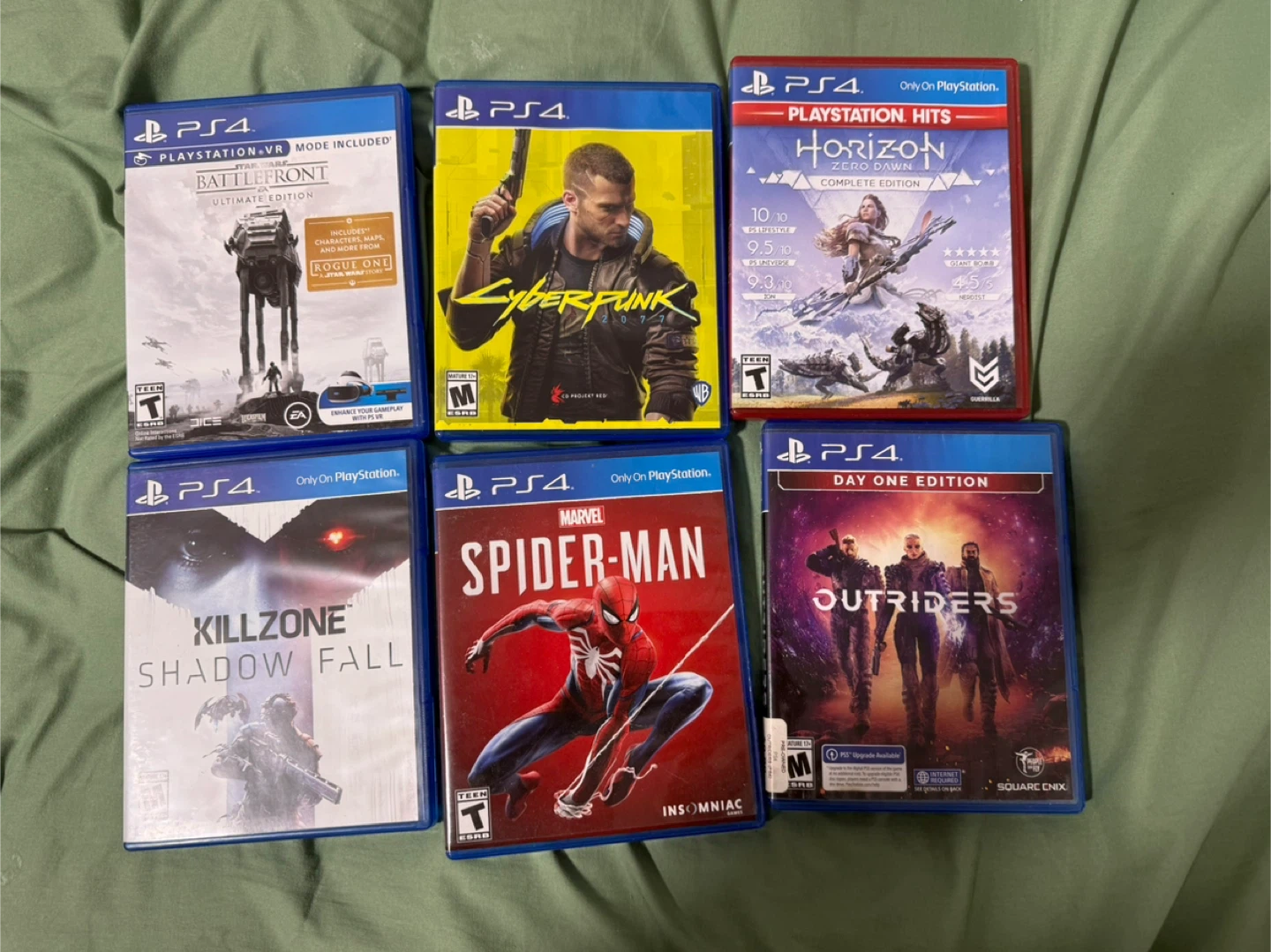 PlayStation 4 w/ Games - photo 2