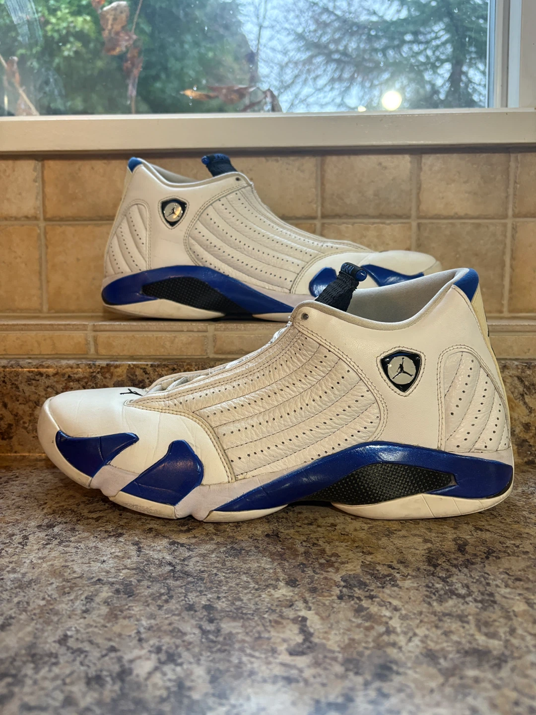 Jordan XIV (14) White/Blue Shoes