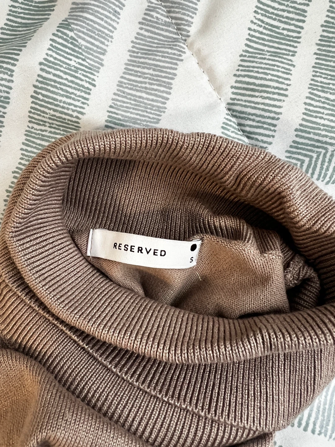 Reserved Turtleneck - Size S - photo 3