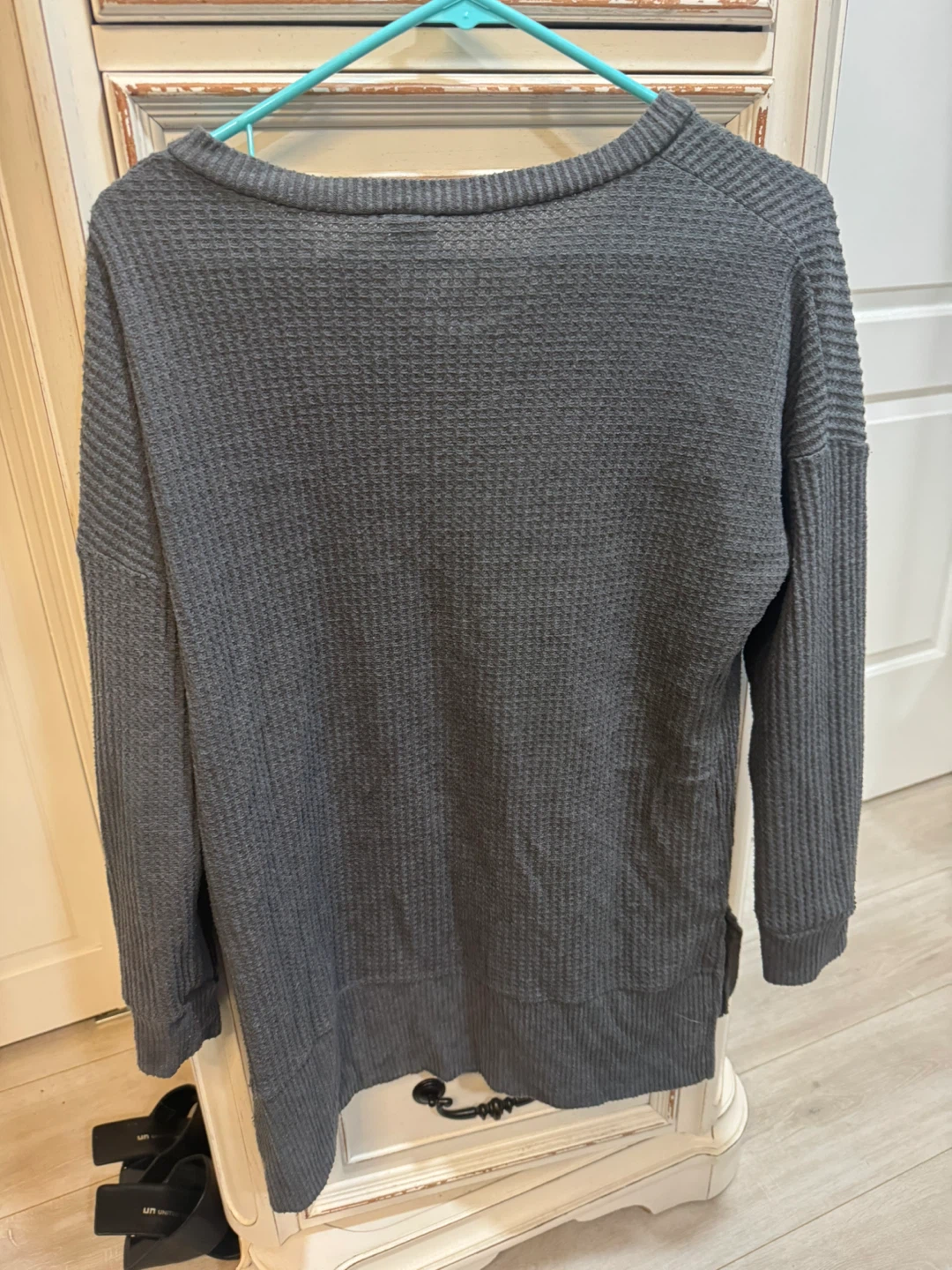 Lildy Solid Waffle Knit Tunic - Size S/M - photo 5