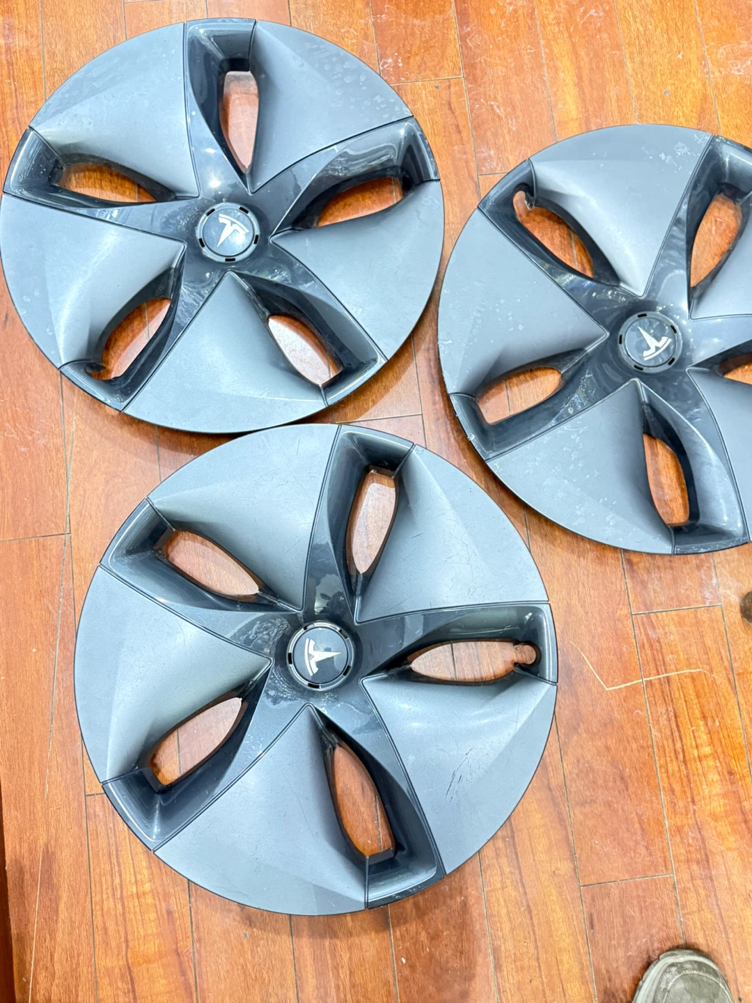 Tesla Wheel Covers 18 model 3 2017 to 2023- Set of 3