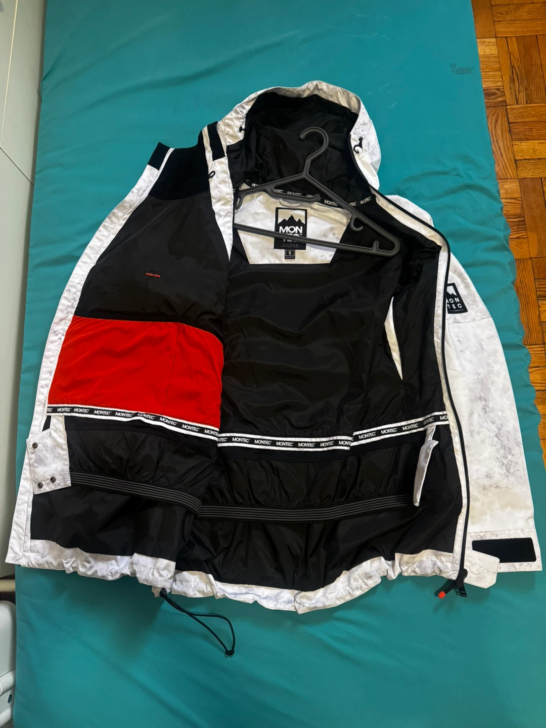 Montec Mountain Technology Jacket - Size S - photo 2