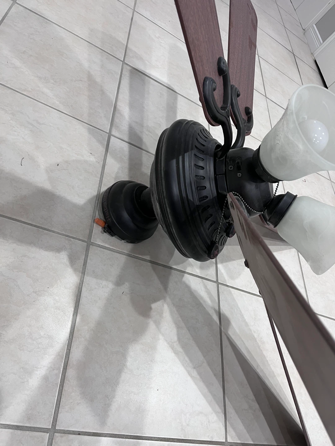 Ceiling Fan with Lights - photo 3