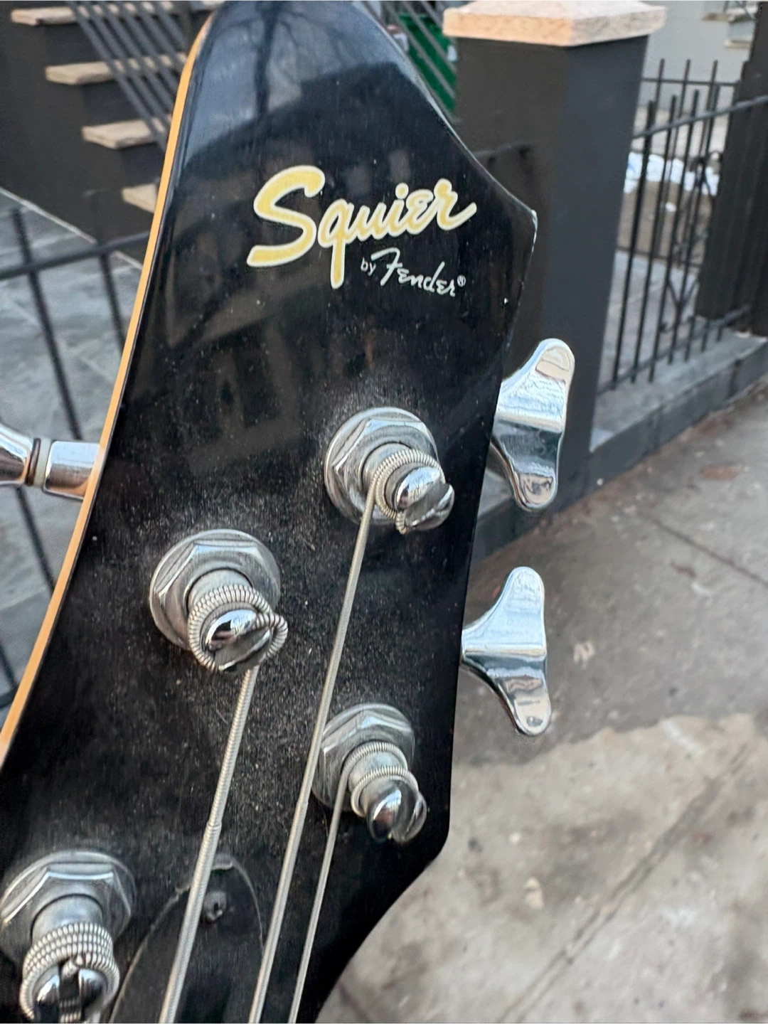 Squier by Fender Blue Bass Guitar - photo 2